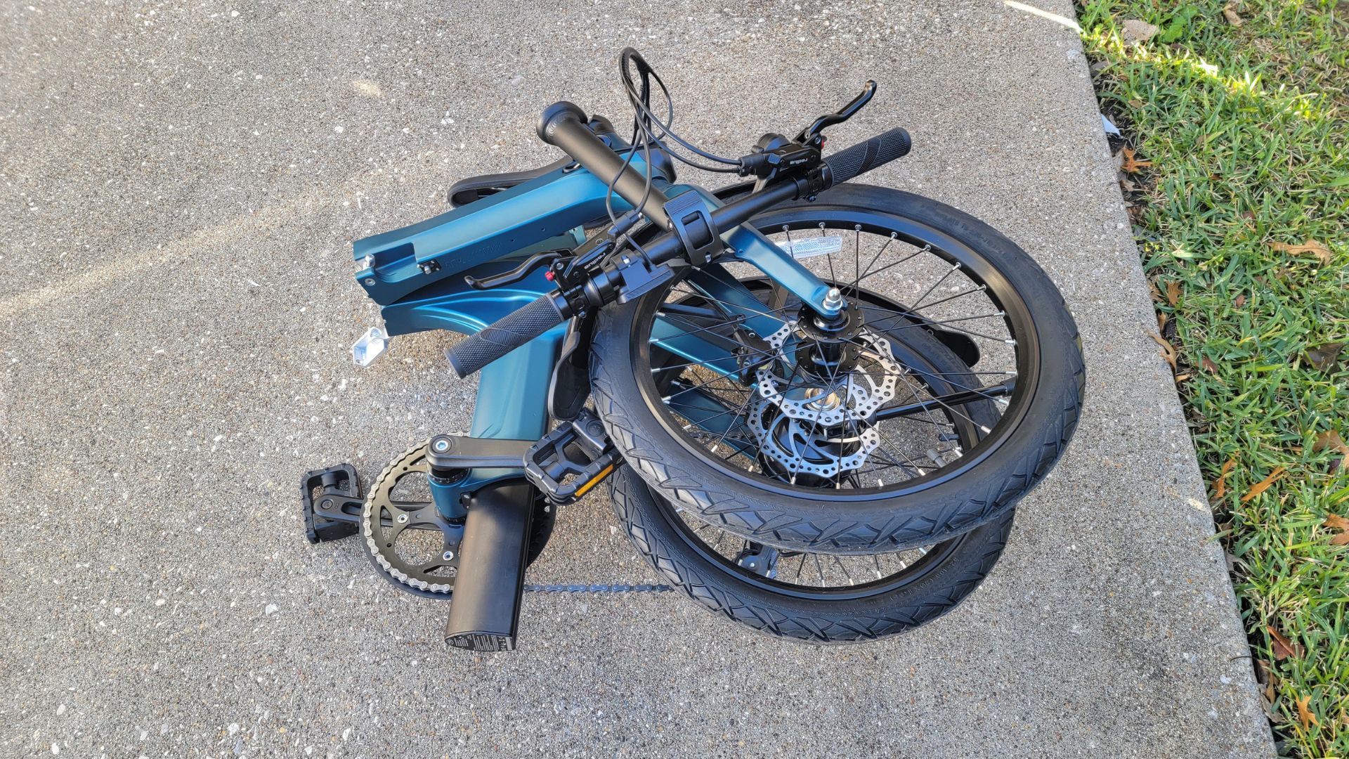 fiido x e-bike folded and laid down