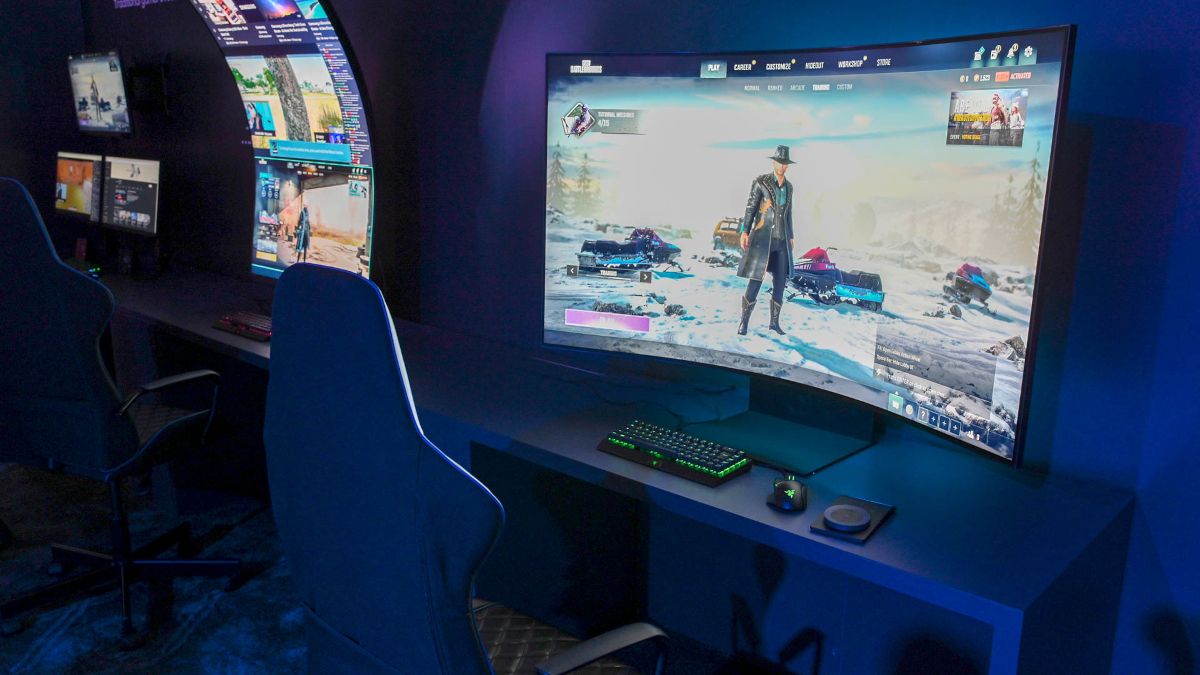 Samsung Curved QLED Gaming Monitor 49-inch CRG9 Dual QHD at CES 2023.