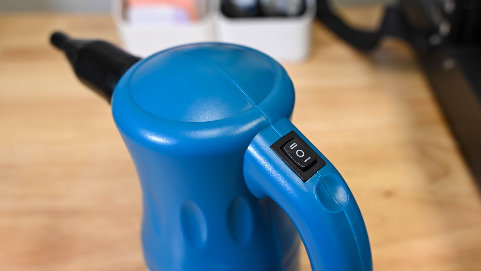 The power switch on the XPOWER Electric Air Duster