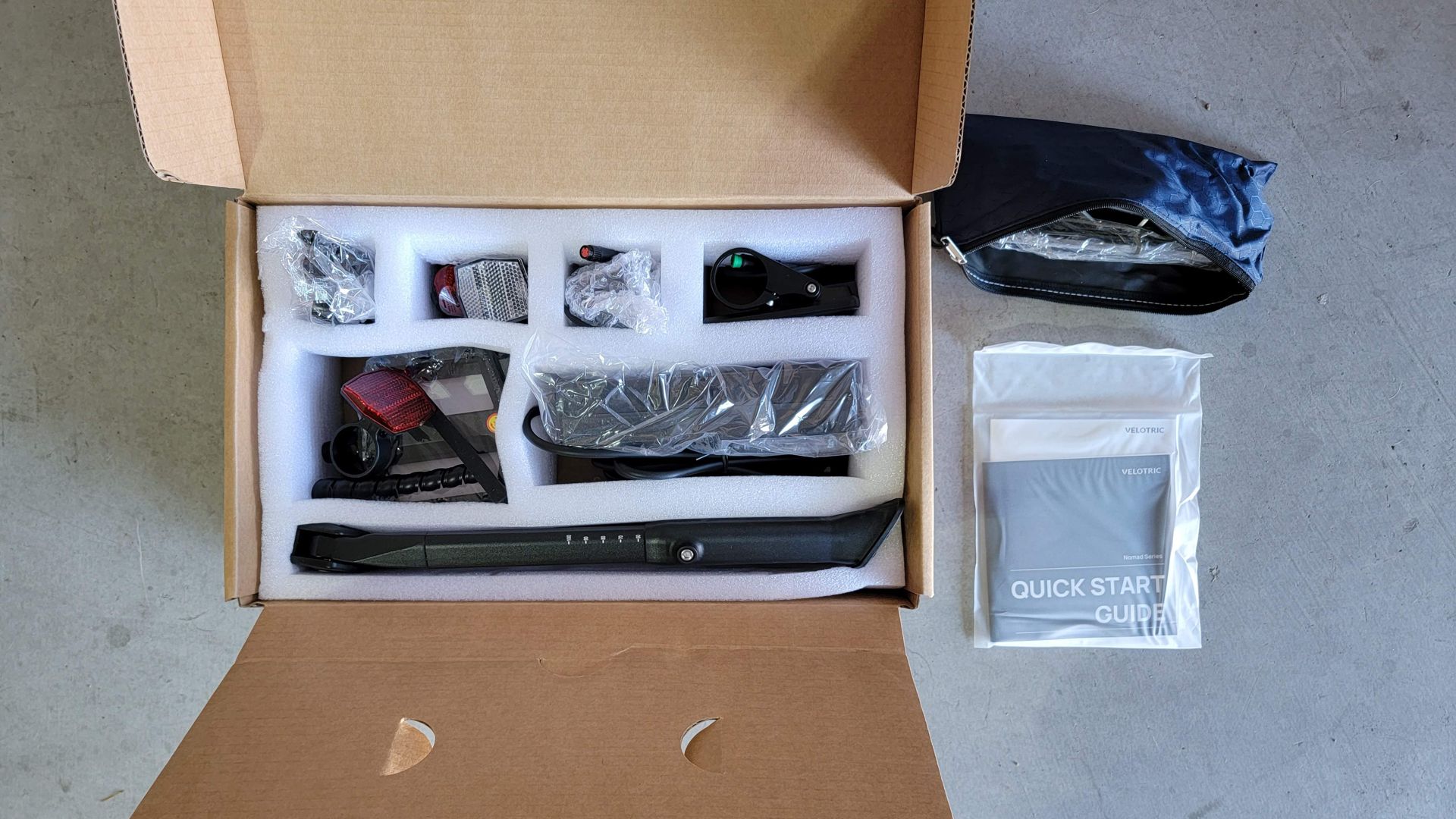 Veoltric Nomad 1 accessories box