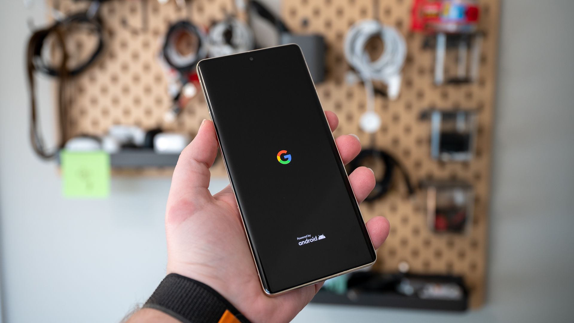 Google and Powered by Android logo seen during the Android 13 bootup screen on the Pixel 7 Pro