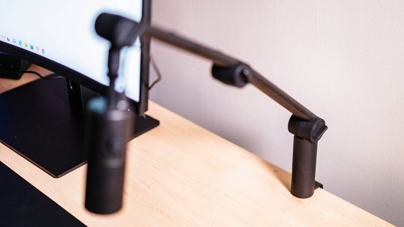 NZXT Capsule Mini and Mini Boom Arm Review: Budget Bundle for Budding ...