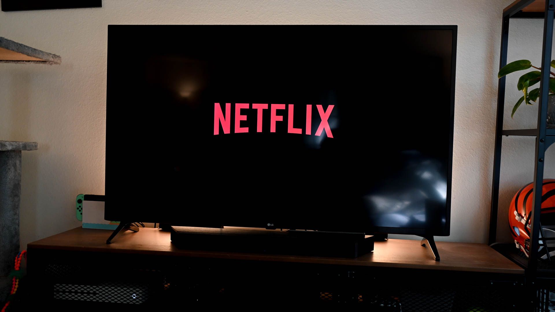 Netflix loading screen on a TV