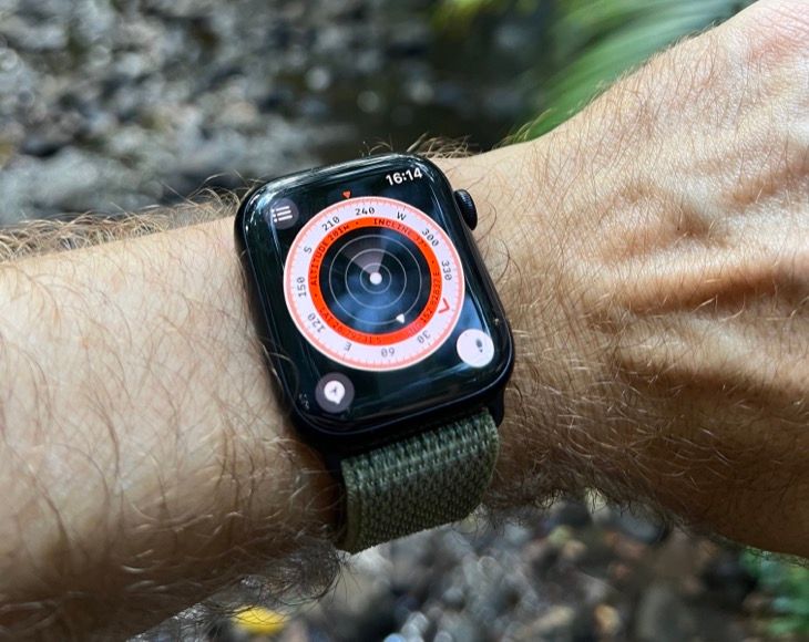 Apple Watch Backtrack in Compass app