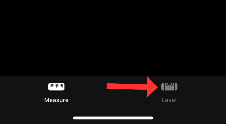 Measure app with an arrow next to the level option at the bottom right