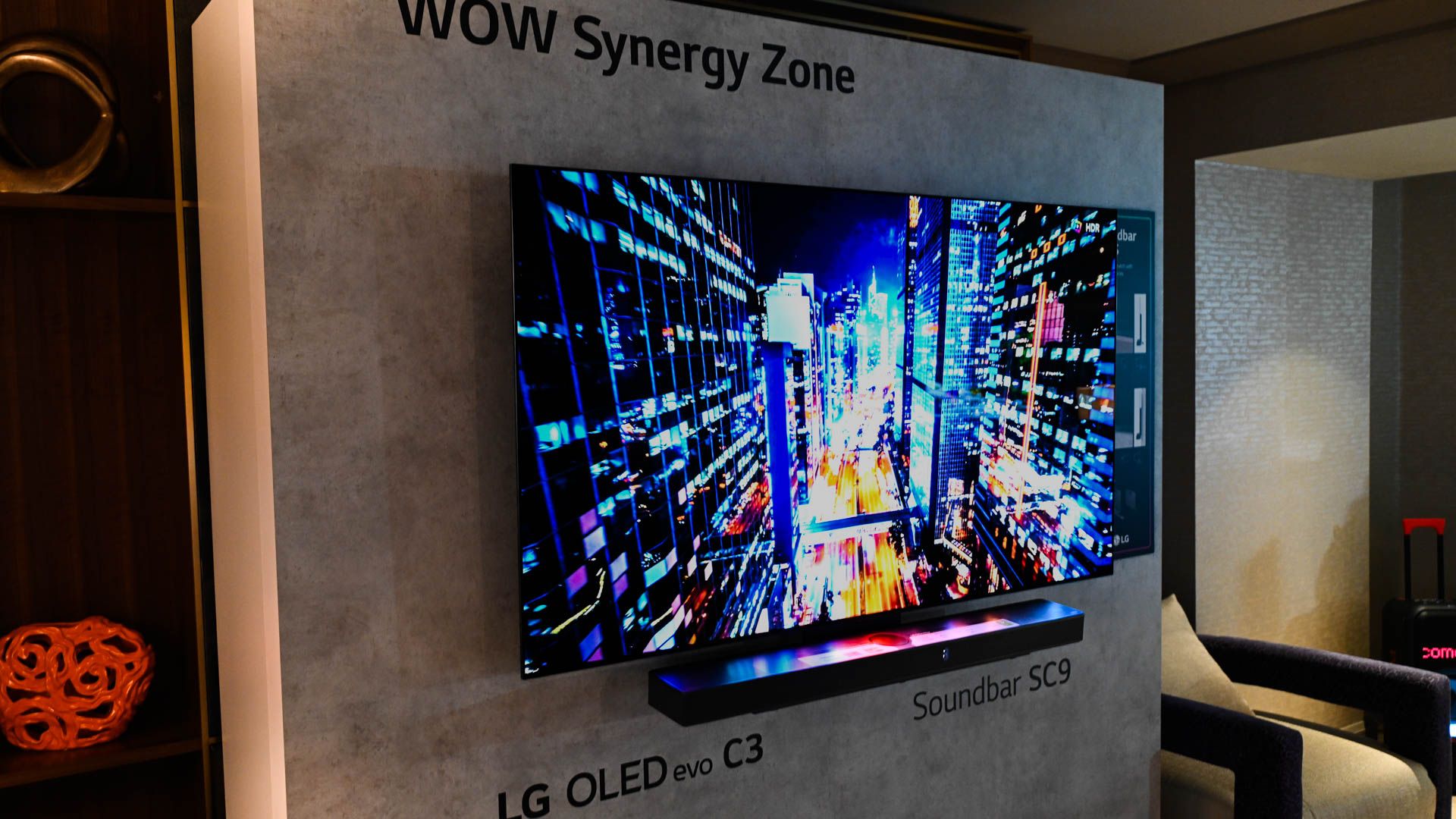 WOW Synergy Zone demonstrated with an LG OLED evo c3 attached Soundbar SC9.