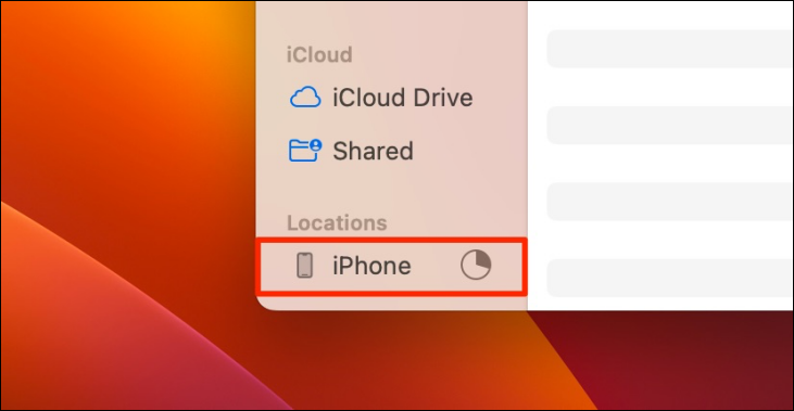 Select iPhone in Finder
