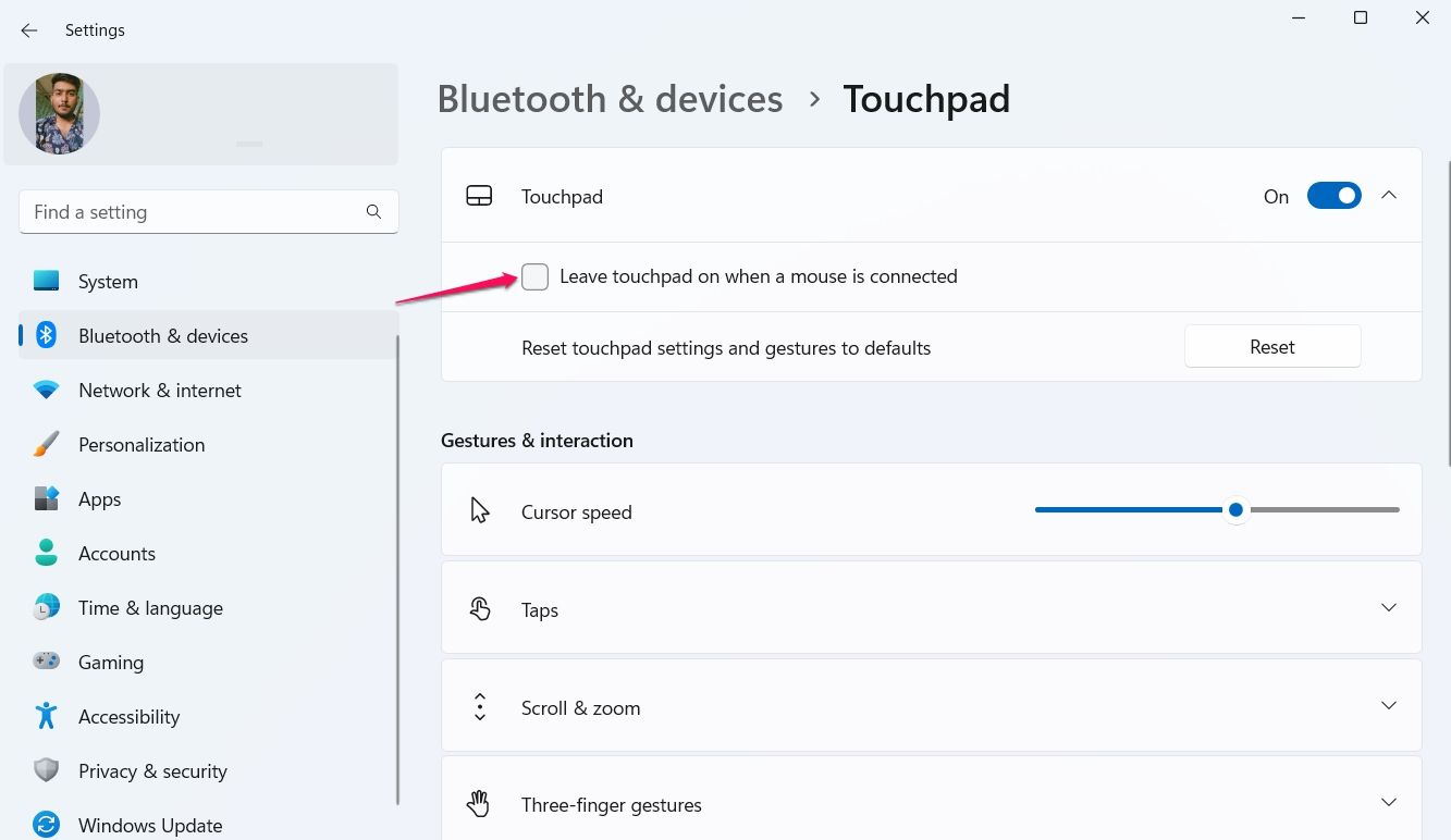 Leave touchpad on when a mouse is connected option in the Settings app