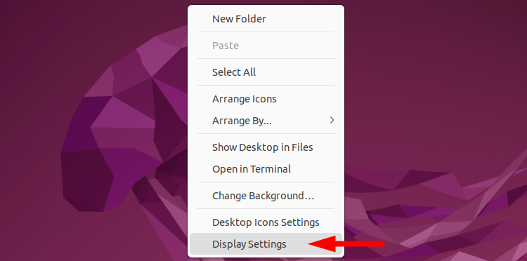 Ubuntu Desktop context menu with display settings option highlighted