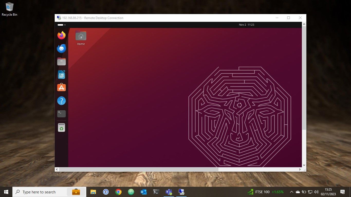 An RDP connection to a remote Ubuntu desktop from a Windows computer