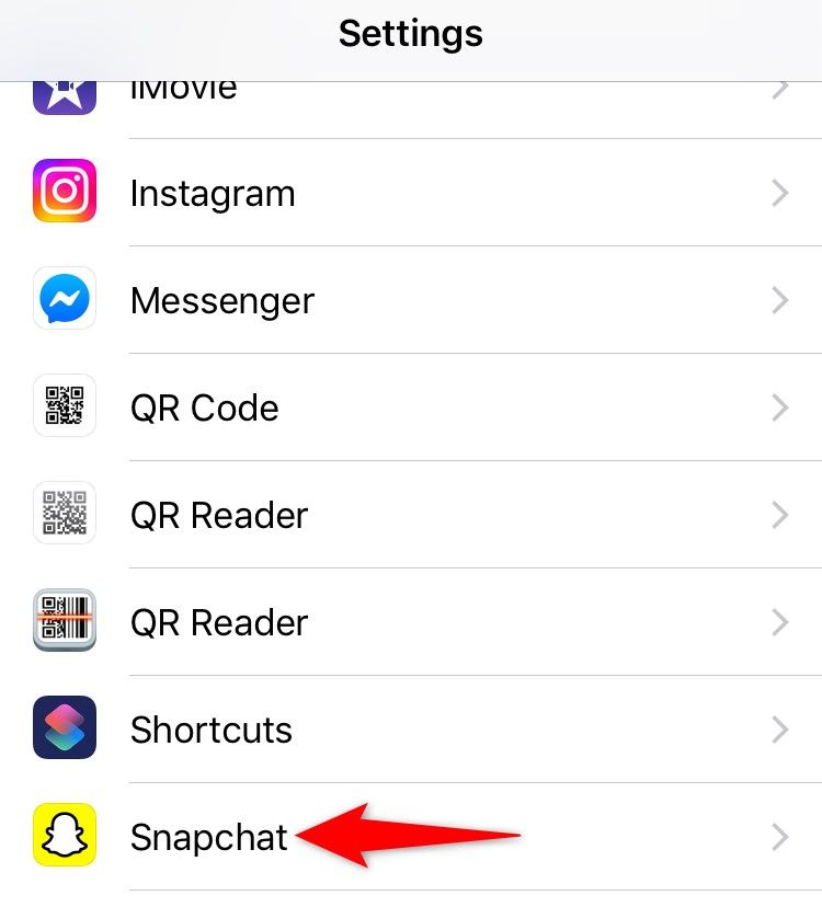 'Snapchat' highlighted in iPhone Settings.