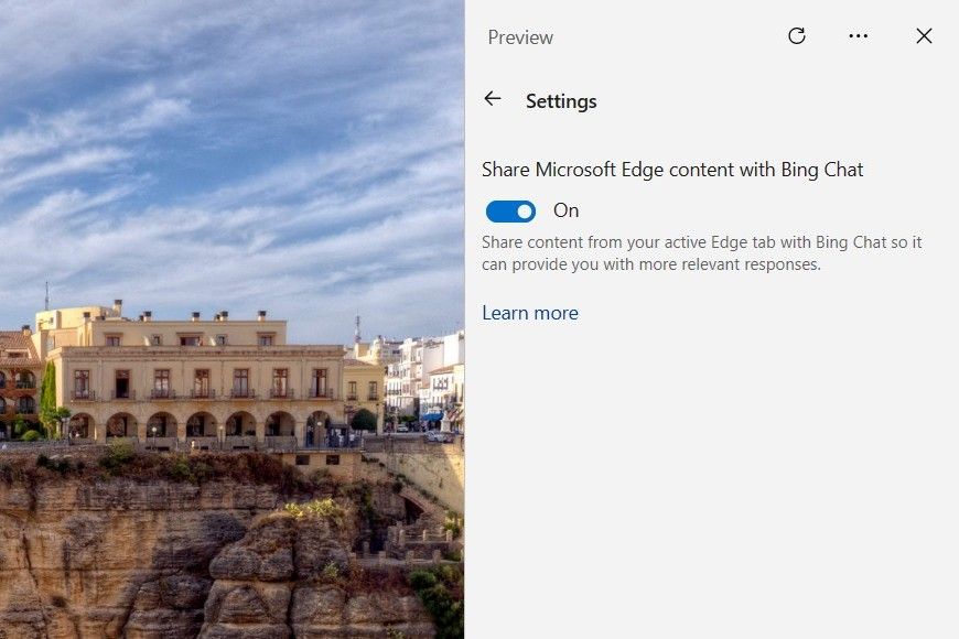 Enable Let Copilot in Windows use Microsoft Edge Content