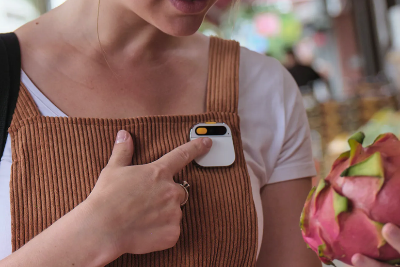 Humane's Ai Pin Would Be Better as an Apple Watch Camera Accessory