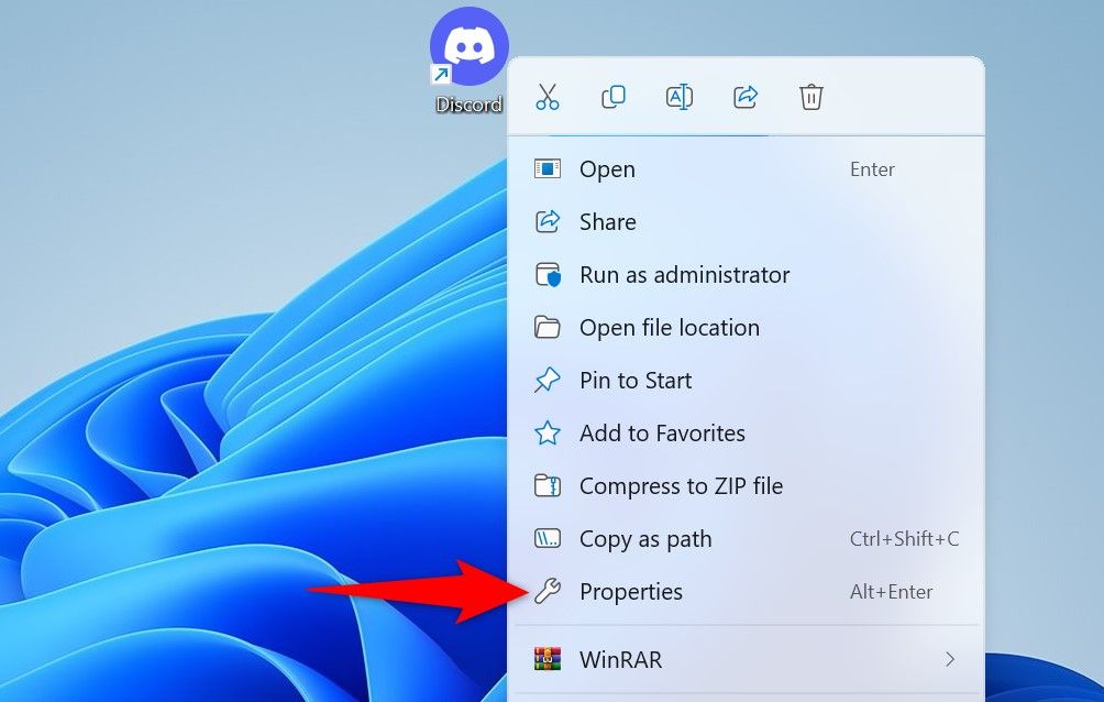 'Properties' highlighted for Discord's desktop shortcut.