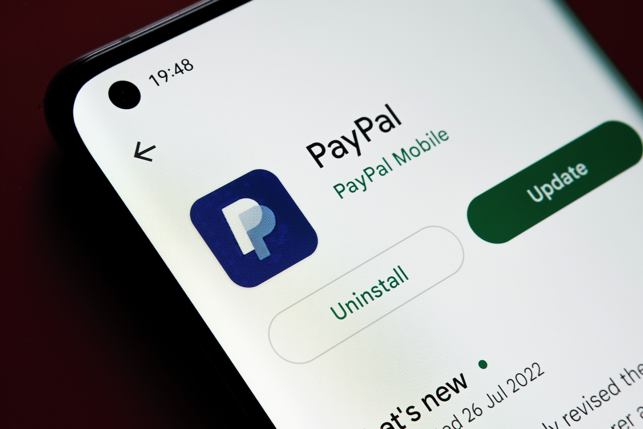 The PayPal app listed on the Google Play store.