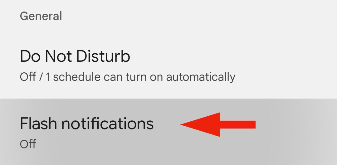 Pixel 8 flash notifications option in settings.