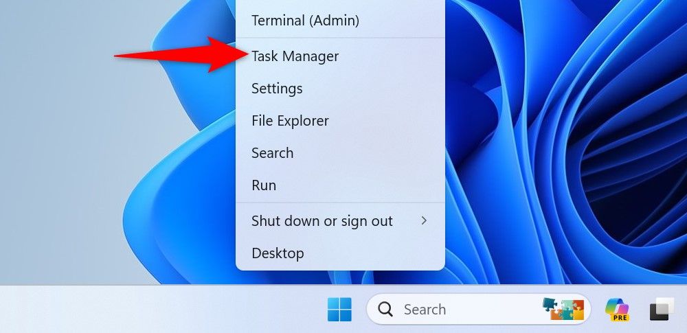 'Task Manager' highlighted in Start Menu's context menu.