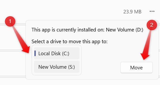 Selecting the destination drive to relocate an app to in the Windows Settings app.