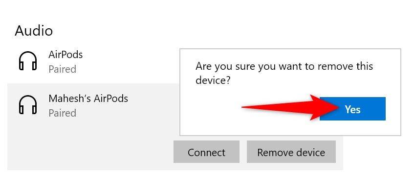 'Yes' highlighted in the Bluetooth device removal prompt.