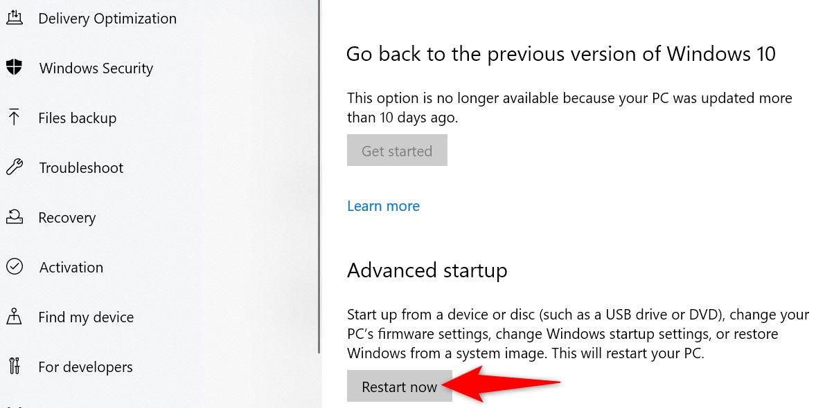 'Get Started' highlighted for 'Advanced Startup' in Windows 10 Settings.