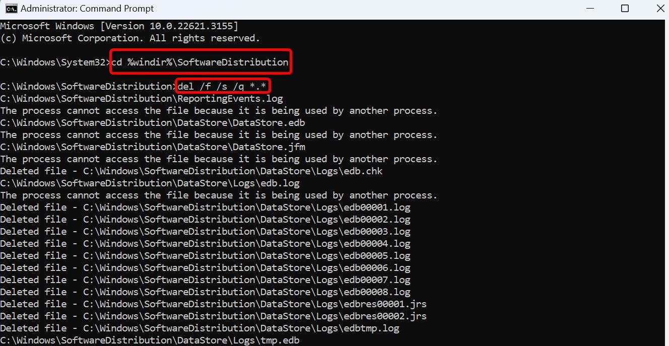 Commands to clear the Windows Update cache typed in Command Prompt.