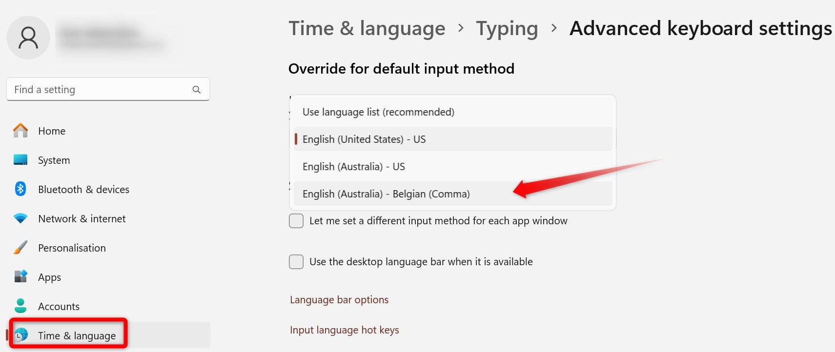 Switching the language input method in the Windows Settings app.
