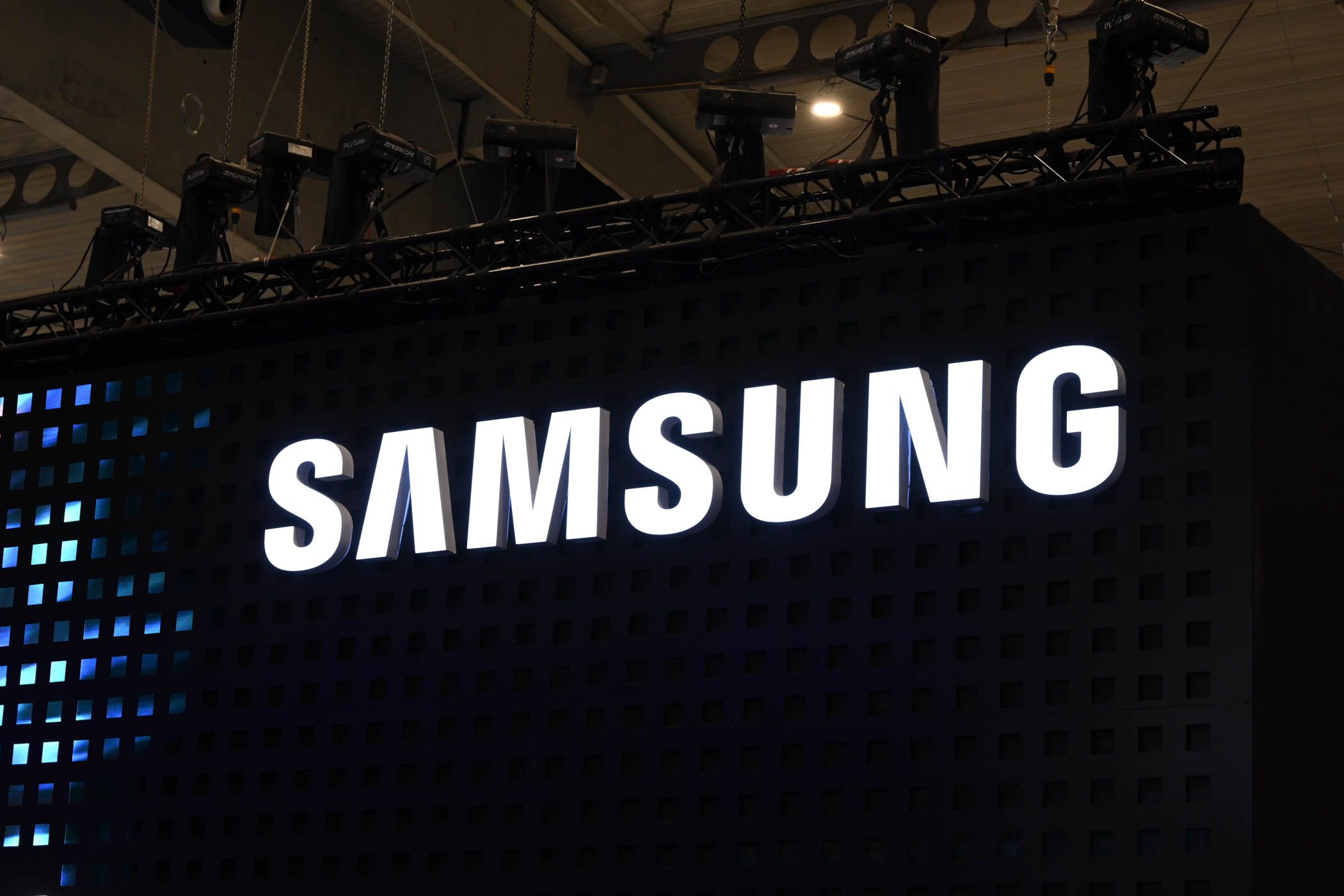 Samsung signage at MWC 2024