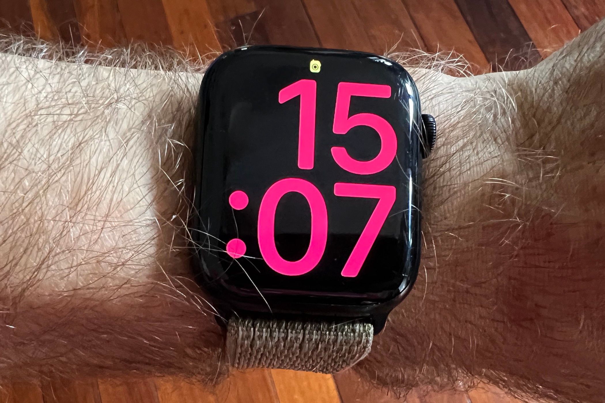 Apple Watch Series 4 — How to customize your watch face — Apple - YouTube