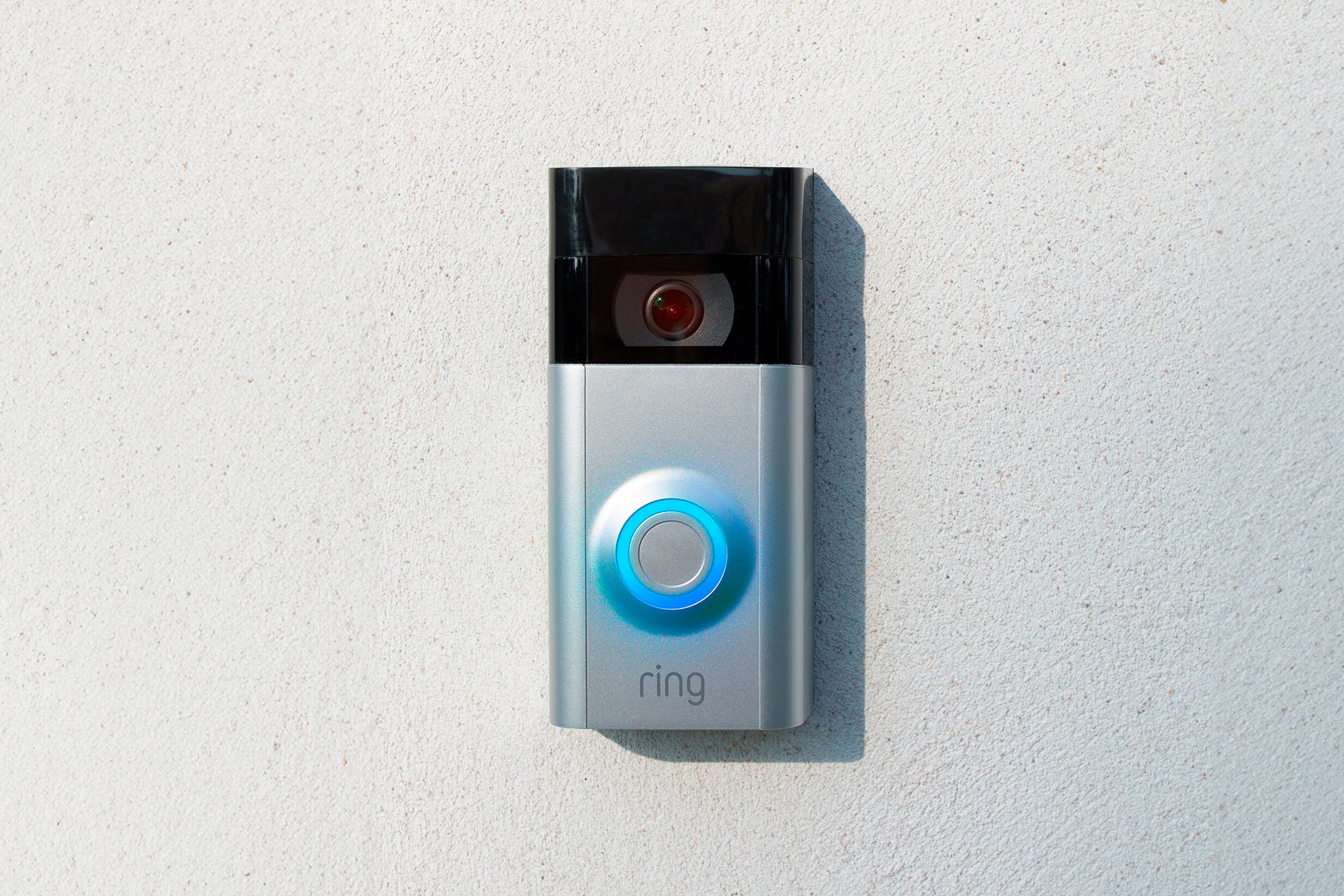 ring-doorbell-light-on