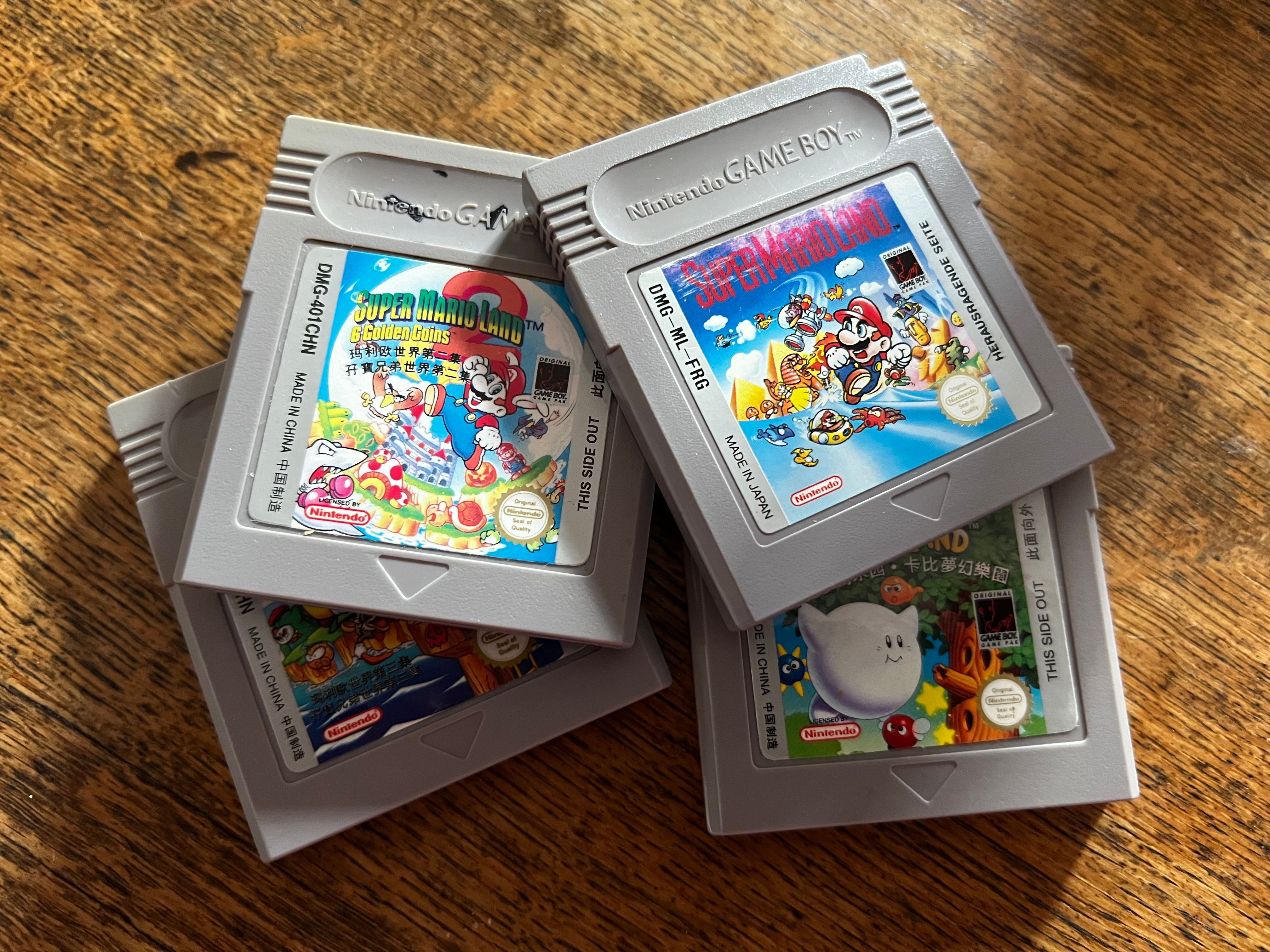 کارتریج های اصلی Game Boy.