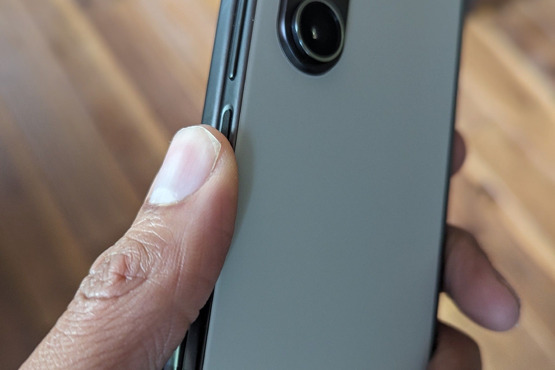 Samsung Galaxy Z Fold 5 fingerprint reader