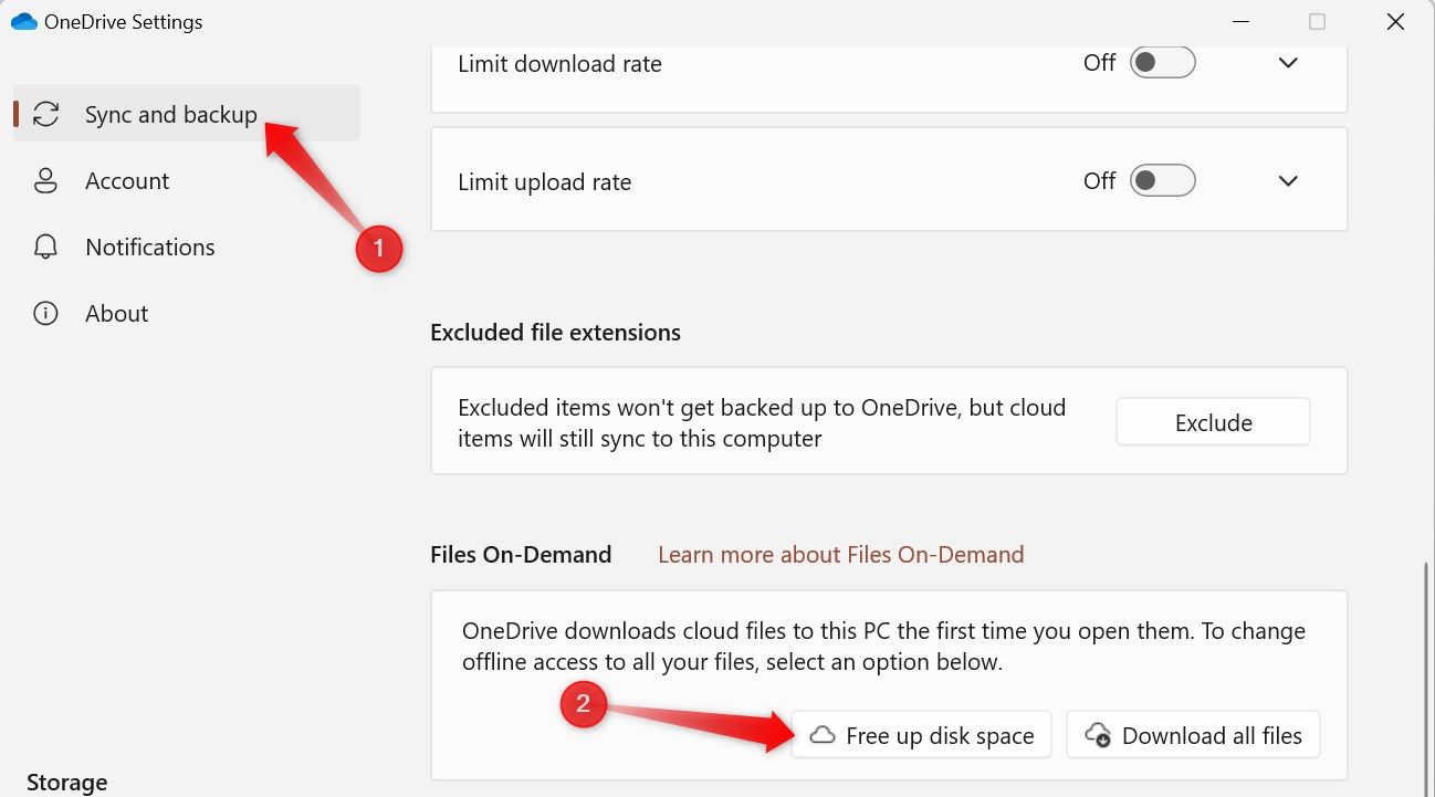 Freeing up the local disk space using the Files On-Demand feature in OneDrive.