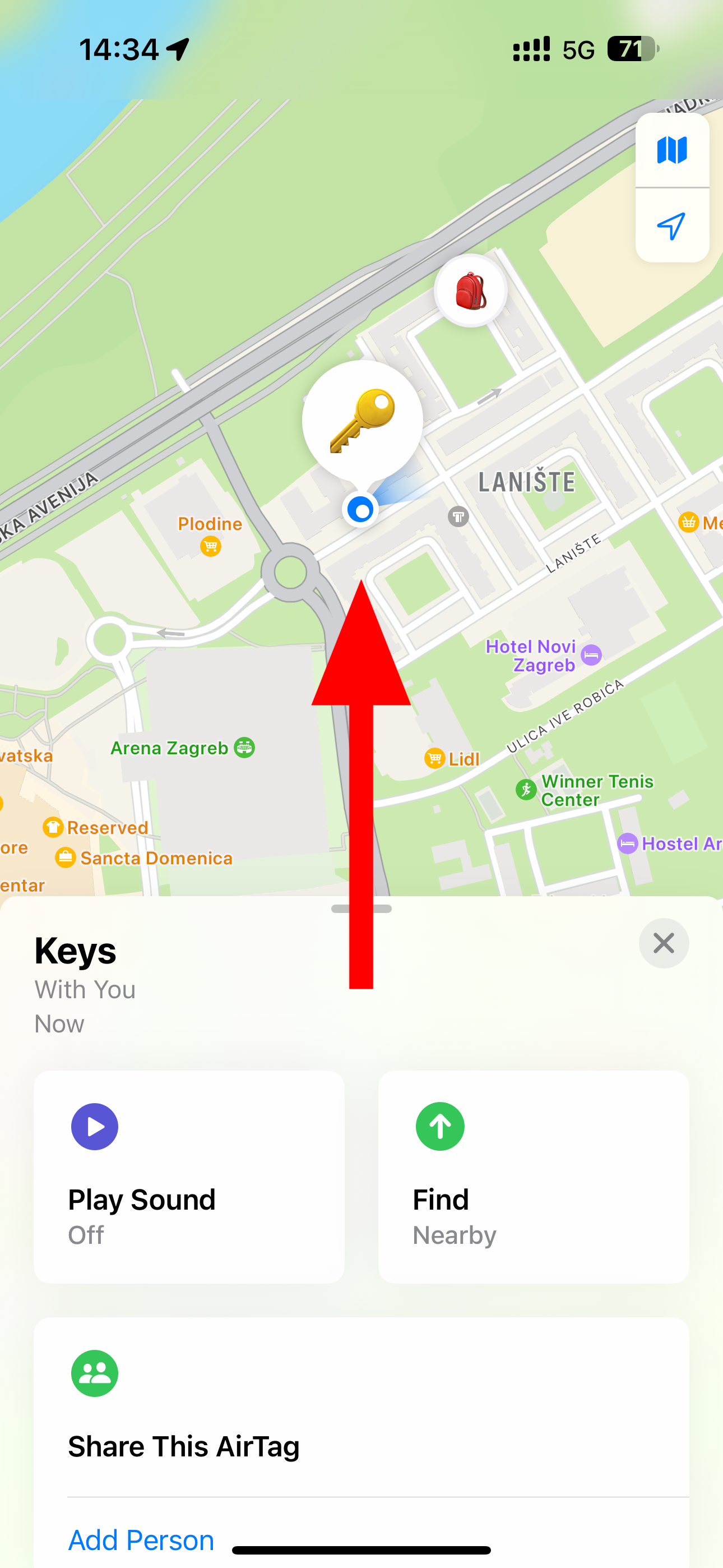 Displaying an AirTag location in the iPhone&rsquo;s Find My app.
