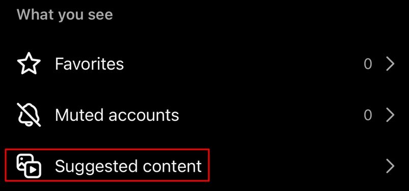 Suggested Content option in the Settings & Privacy window.