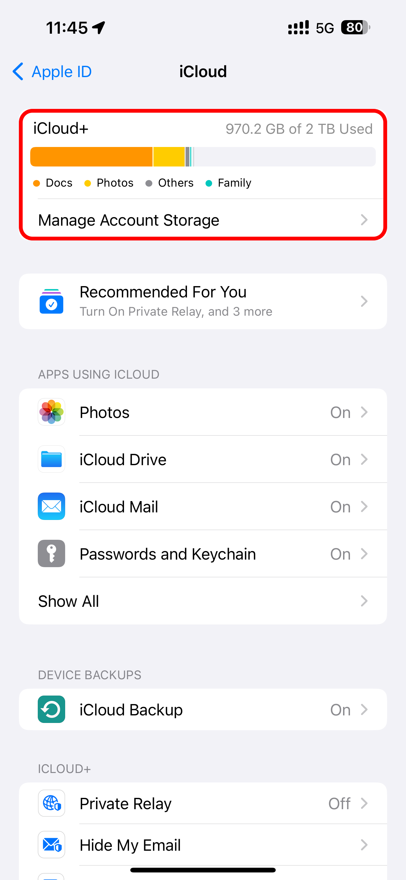 The Settings app on iPhone showing the iCloud settings, with the storage bar chart highlighted.