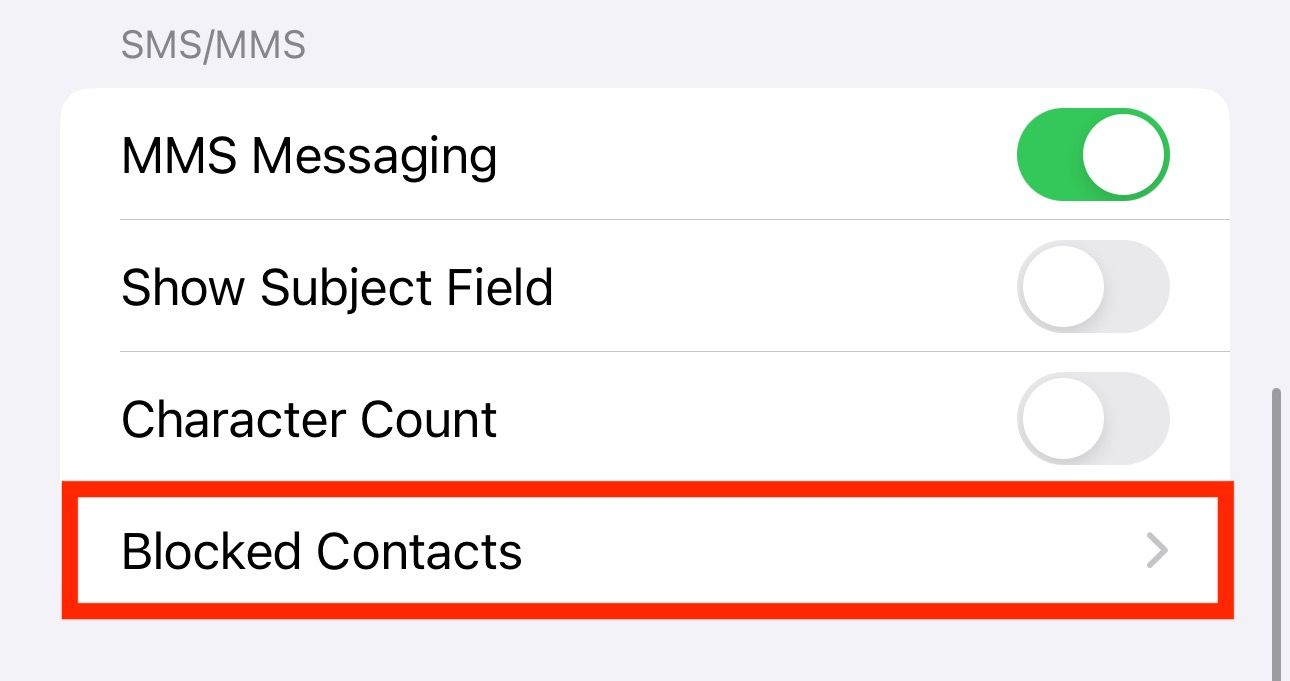 Blocked Contacts option in Messages settings.