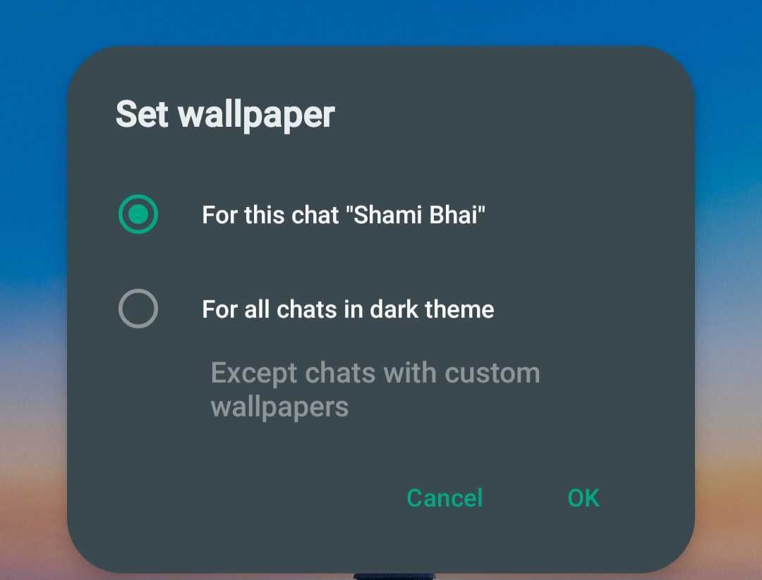 Changing a wallpaper for a particular chat in WhatsApp on Android.