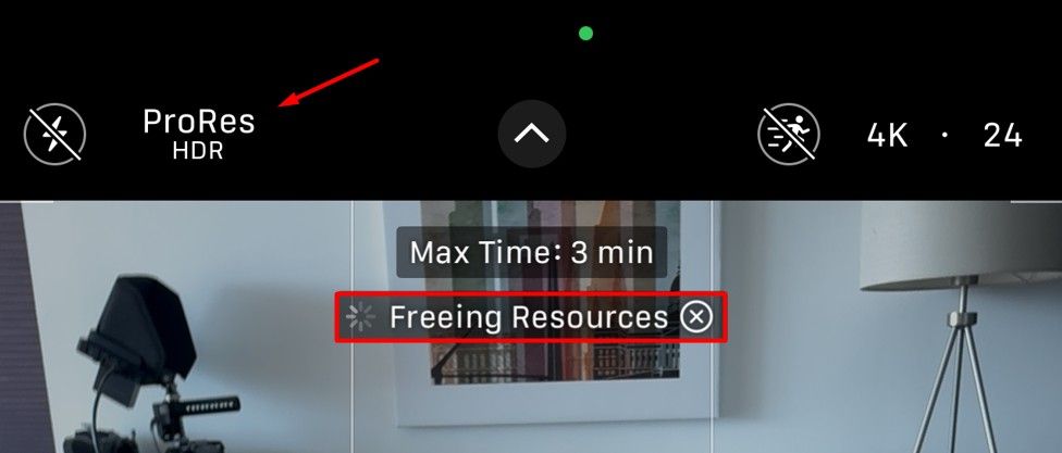 Freeing Resources message in the Camera app.