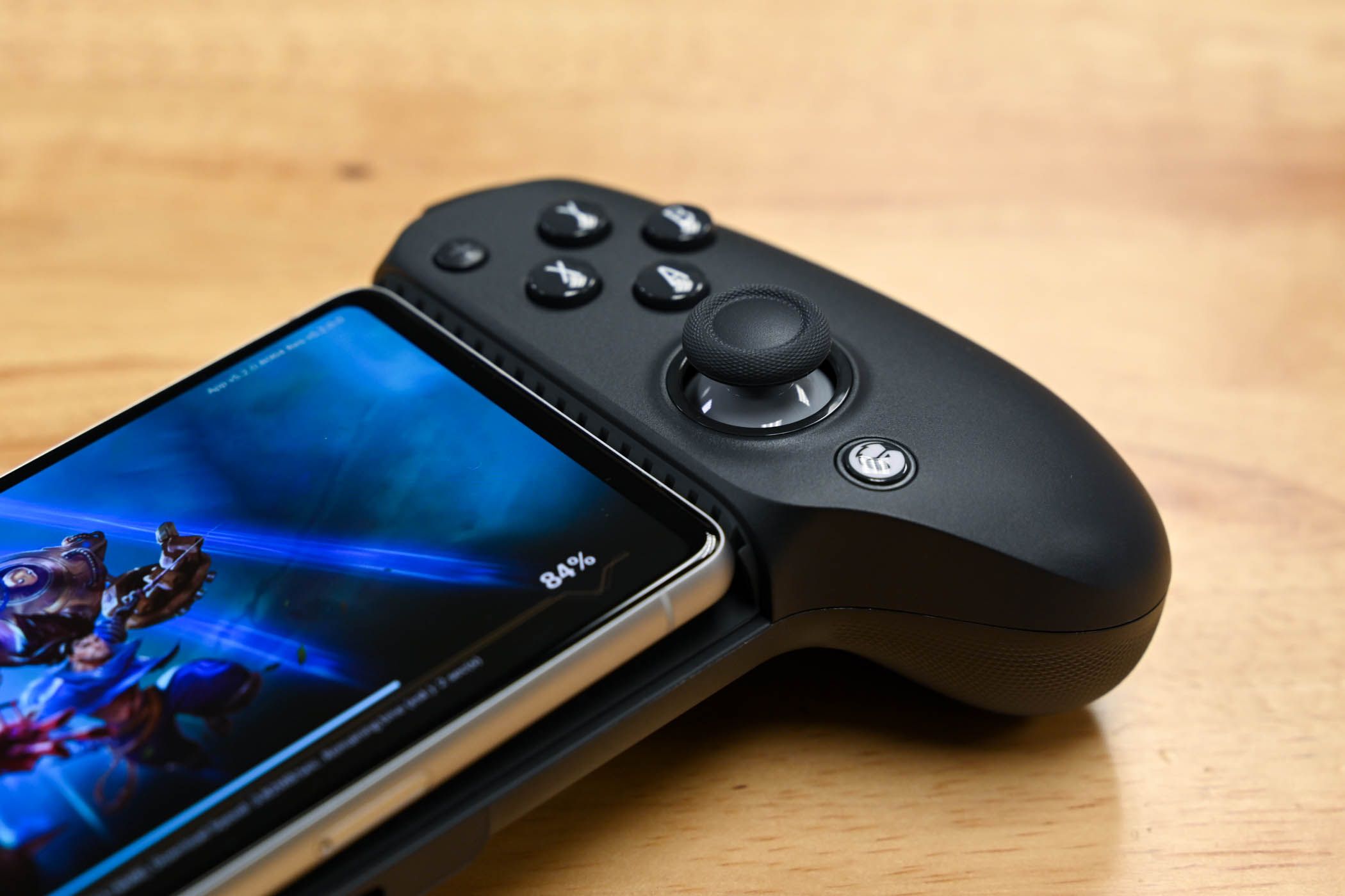 Top-Rated Handheld Gamepad Controllers for On-the-Go Players