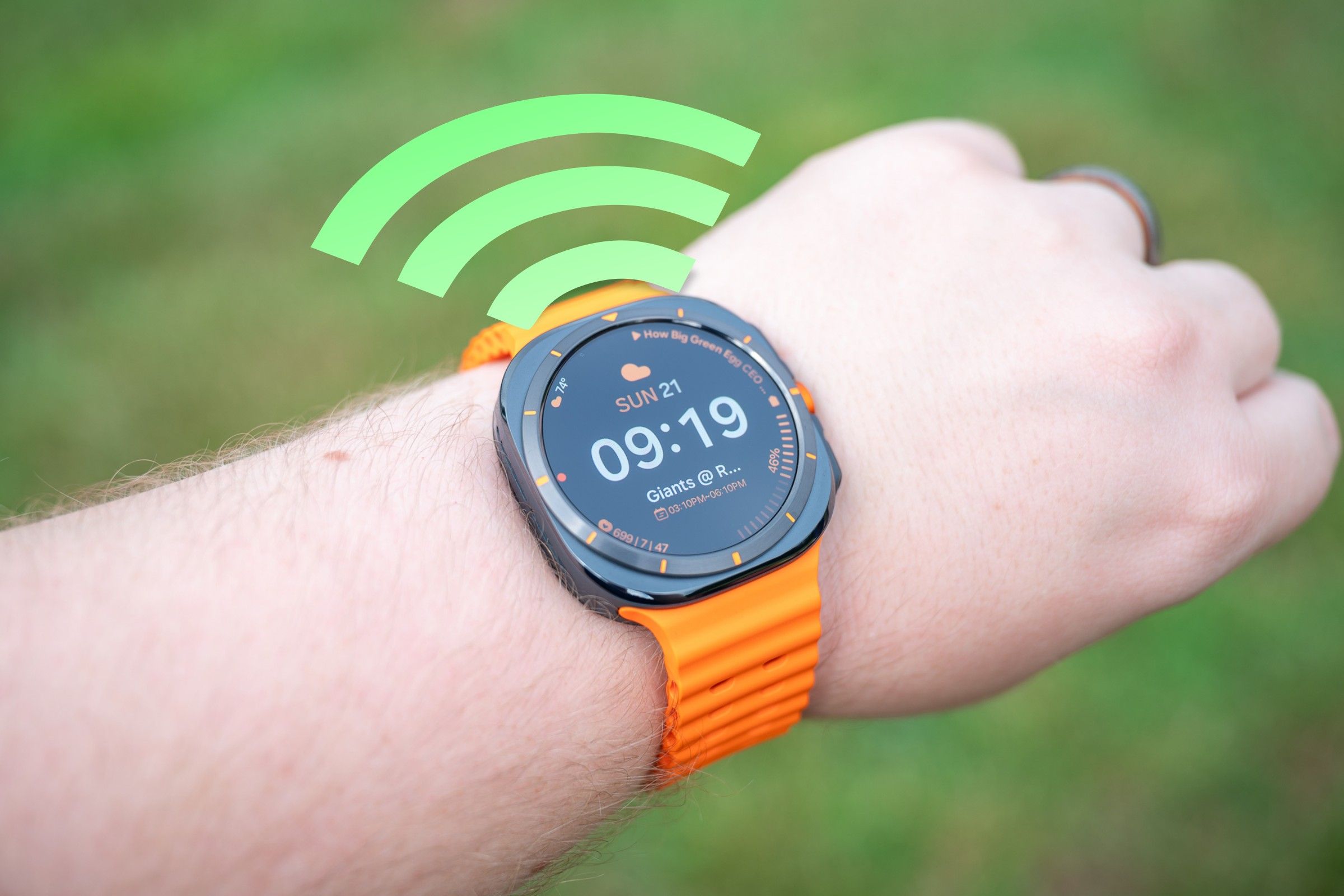 An LTE Smartwatch Might Be the Perfect Minimalist Phone