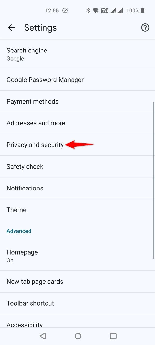 'Privacy and Security' highlighted in Chrome mobile's Settings.