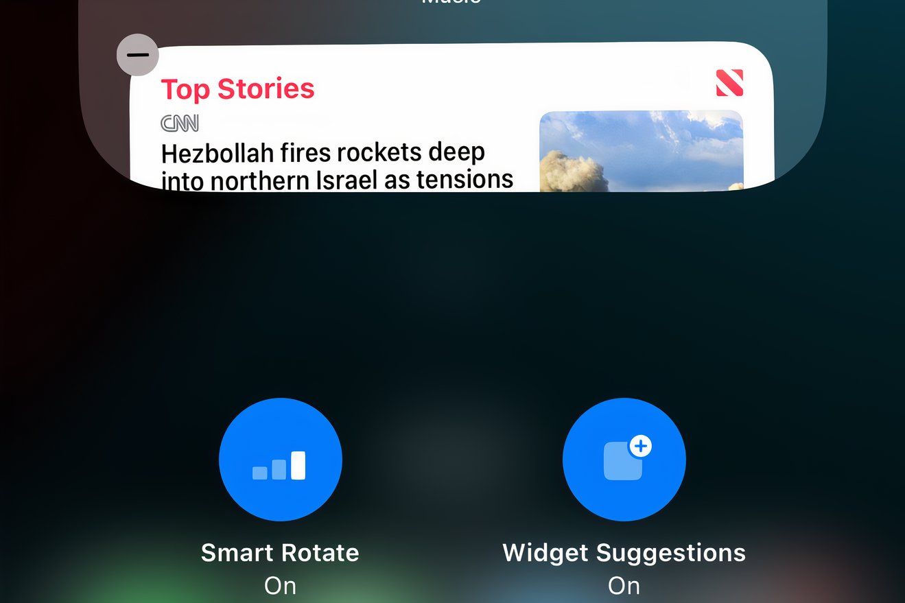 Closeup of the Smart Rotate and Widget Suggestions buttons when editing a widget stack on an iPhone.