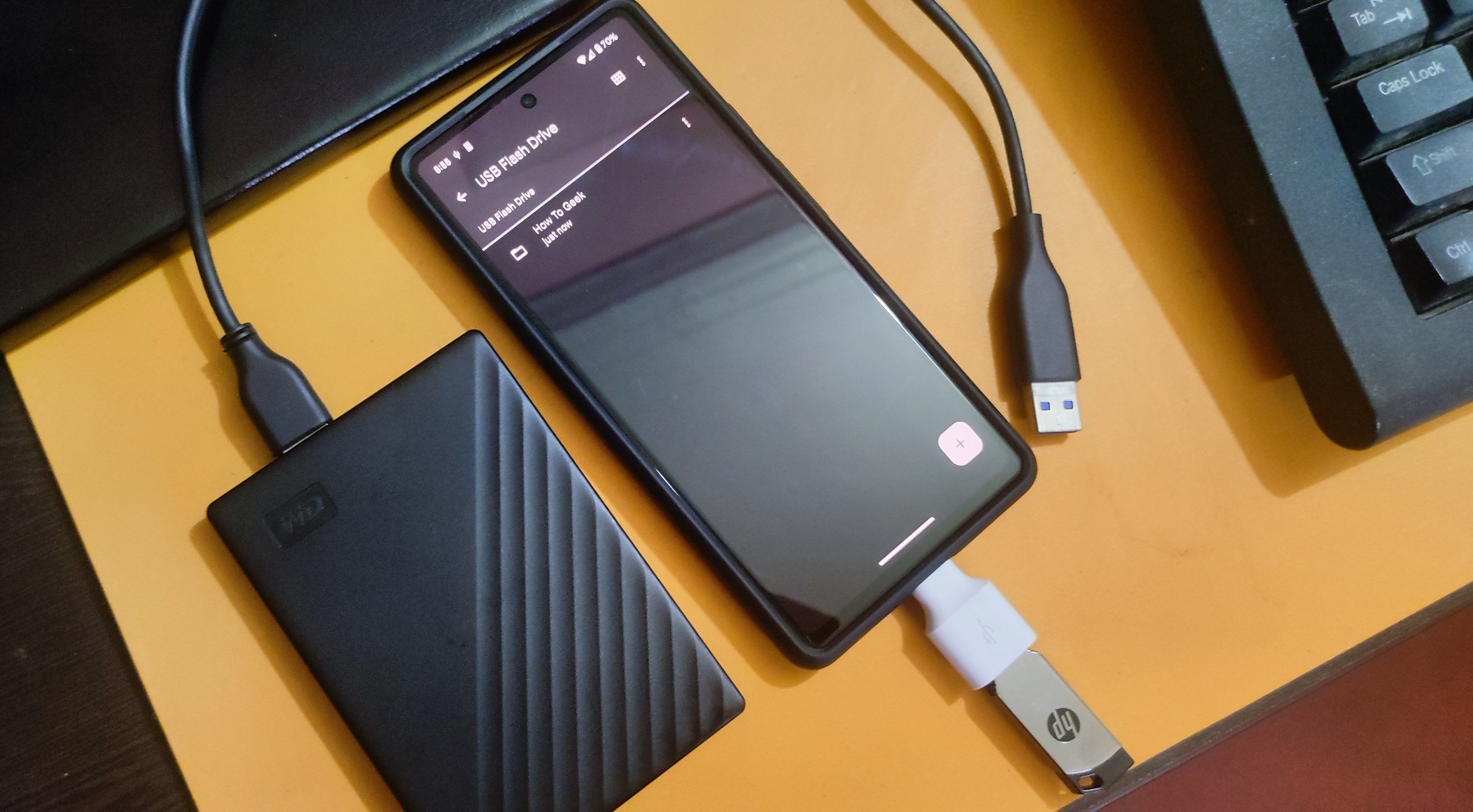 USB Pen Drive Connected to Smartphone Pixel 6a