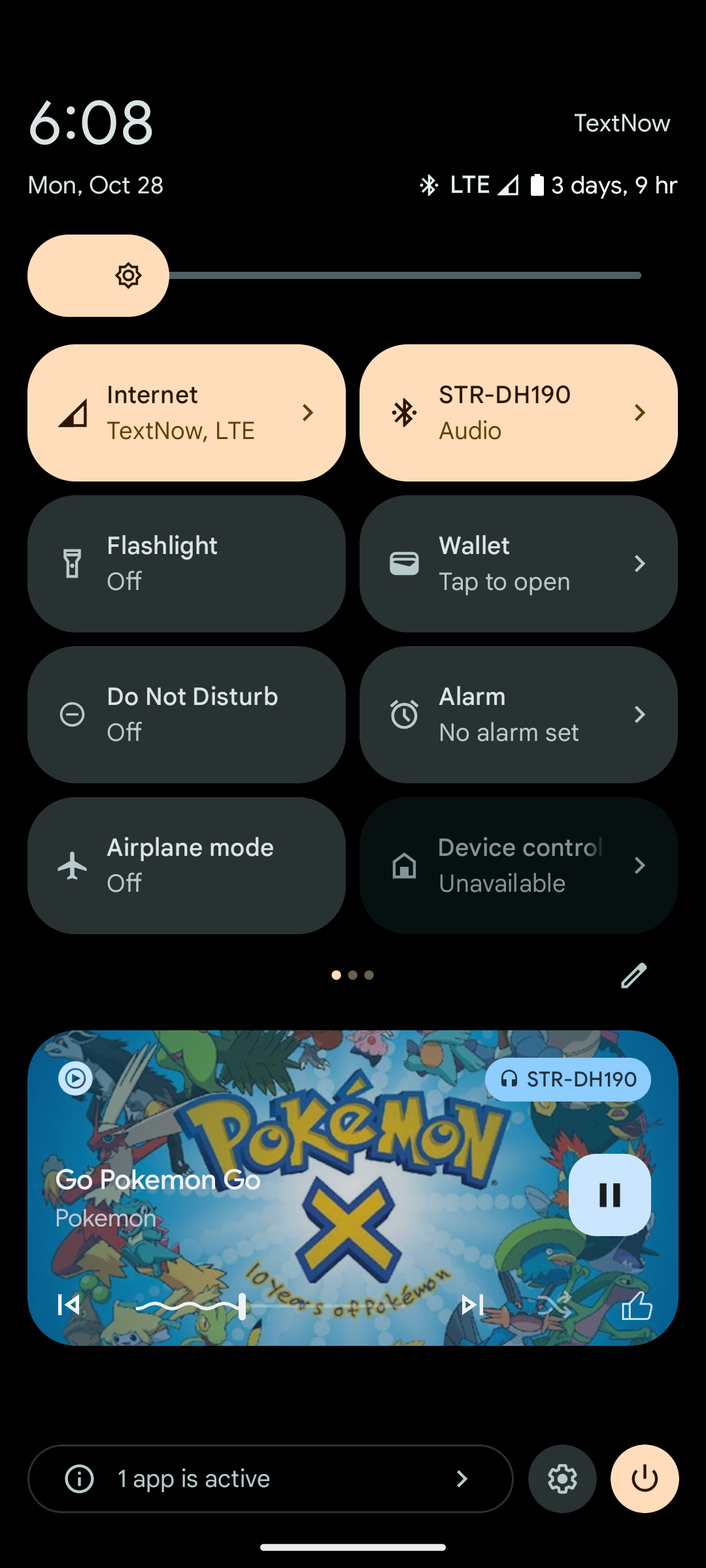 Quick settings menu on a Pixel 6