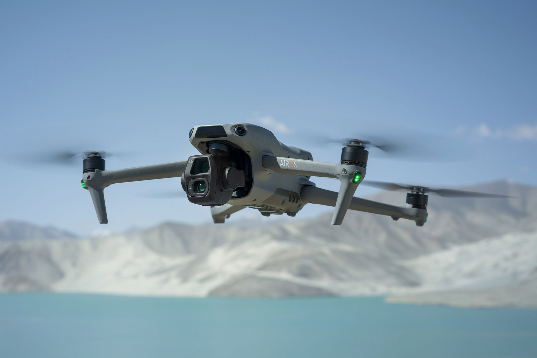 DJI's New Air 3S Promises to Beat the Mavic 3 Pro's Video Quality