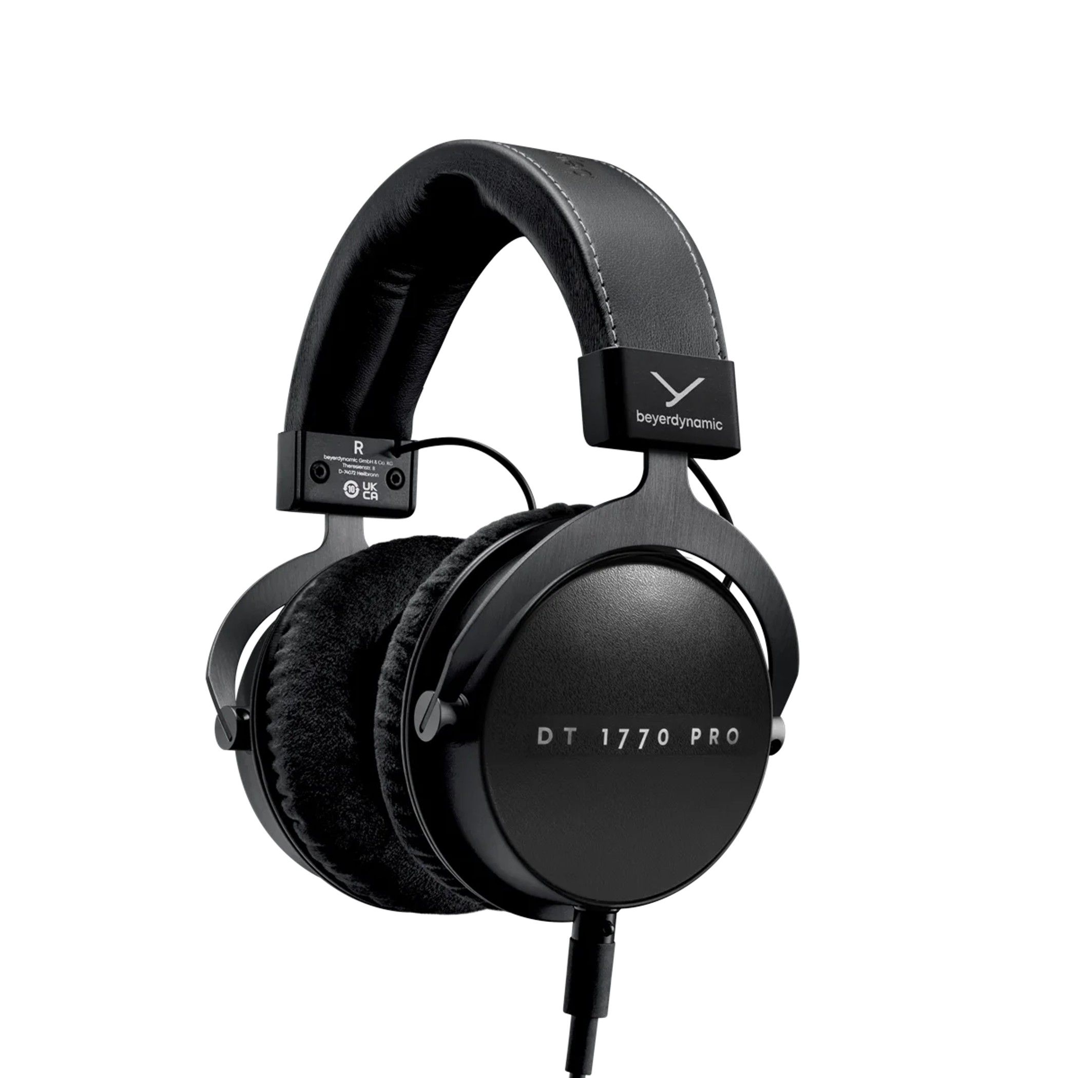 beyerdynamic-dt-1770-pro-mk-2-on-white-background