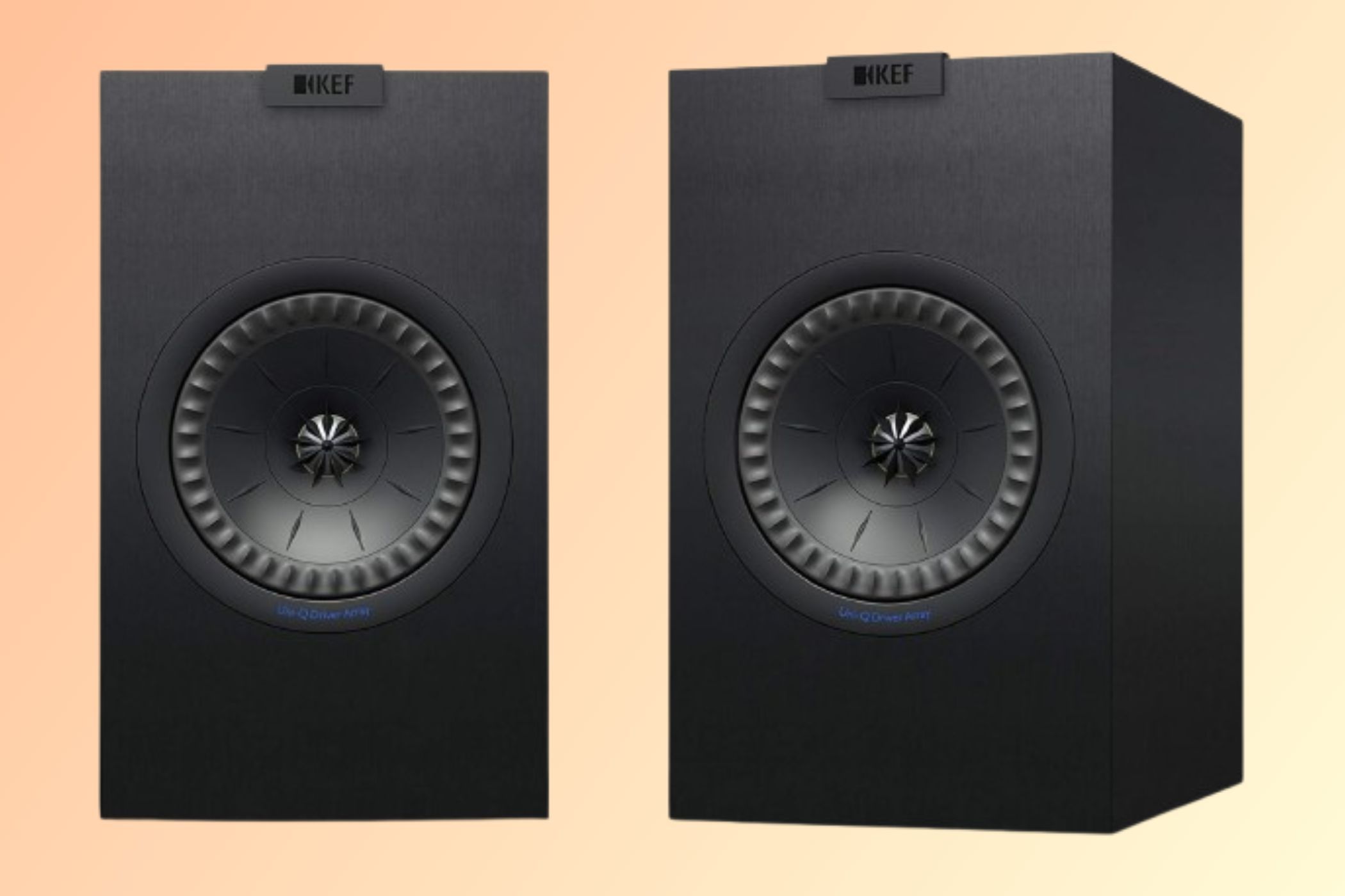 KEF Q150 on a gradient background