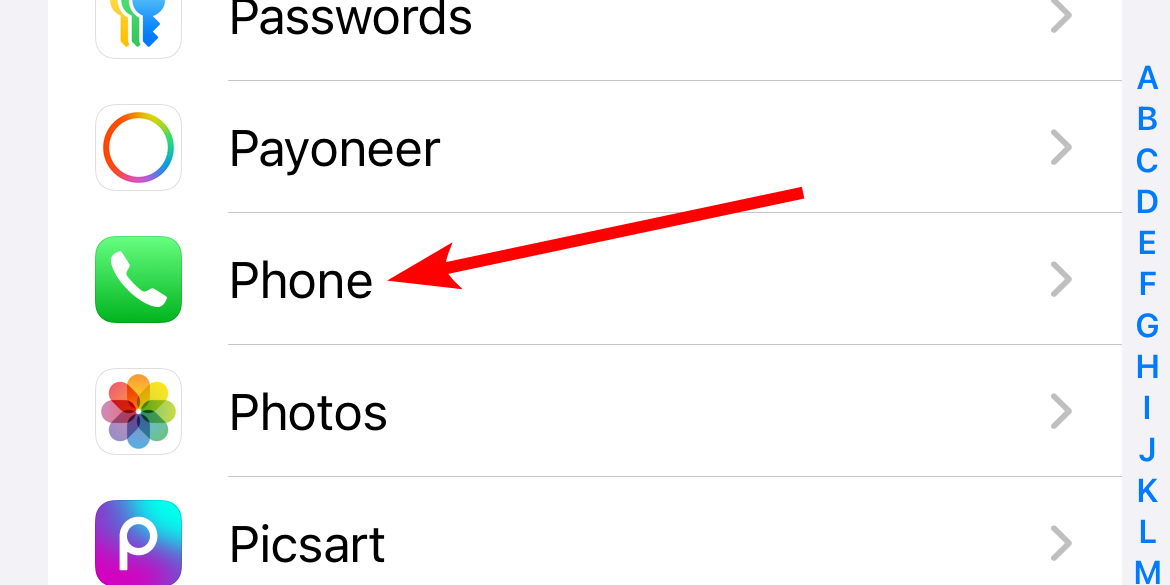 The "Phone" option in the Apps screen in Settings on iPhone.