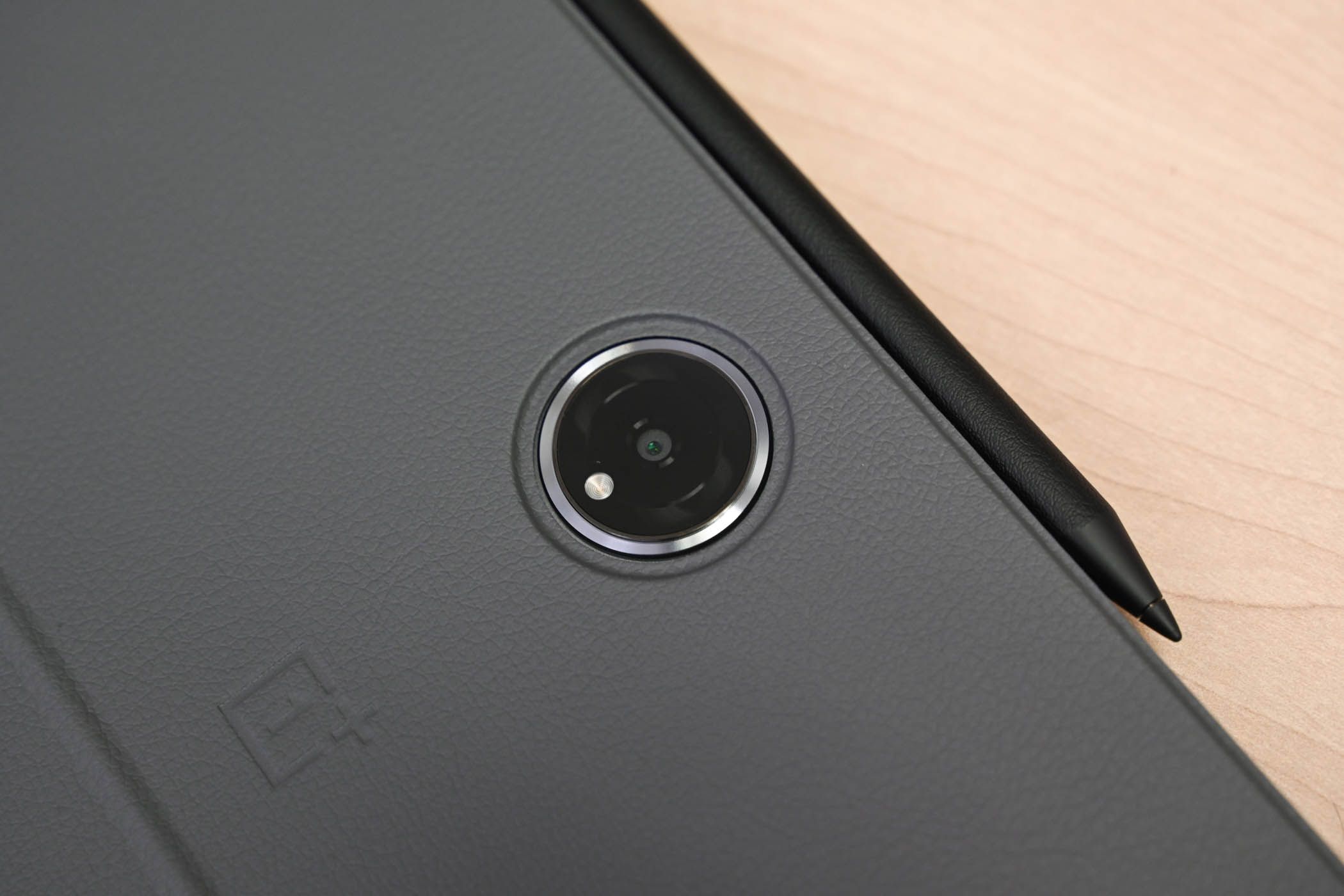 OnePlus Pad 2's rear camera.