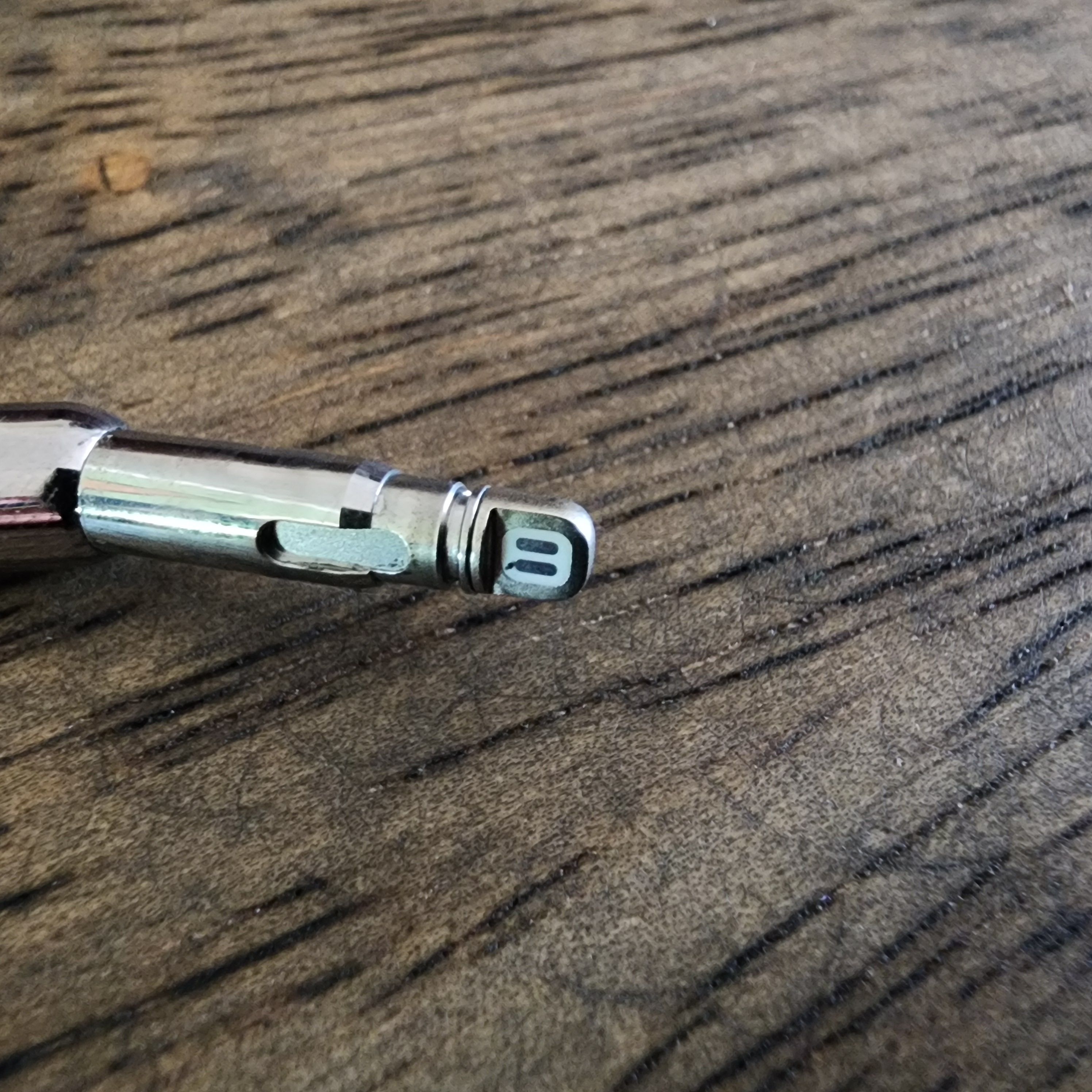 AirPods Max headband connector.